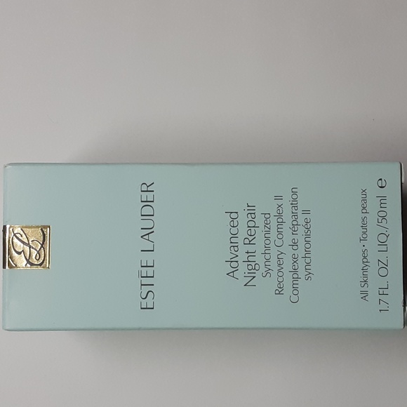 Advanced Night Repair Synchronized Multi-Recovery - Picture 4 of 6